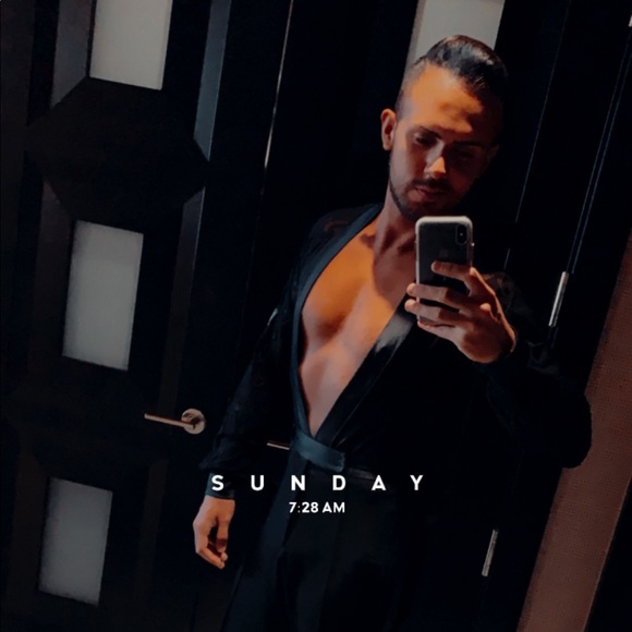 Meet your Posher, Maximiliano - Picture 3 of 6